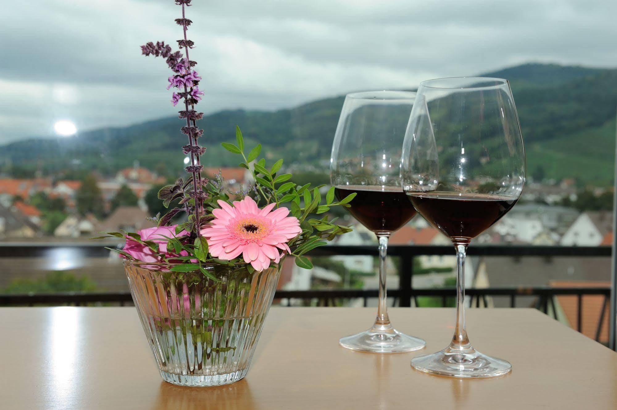 Deva Hotel Renchtalblick Oberkirch  Buitenkant foto