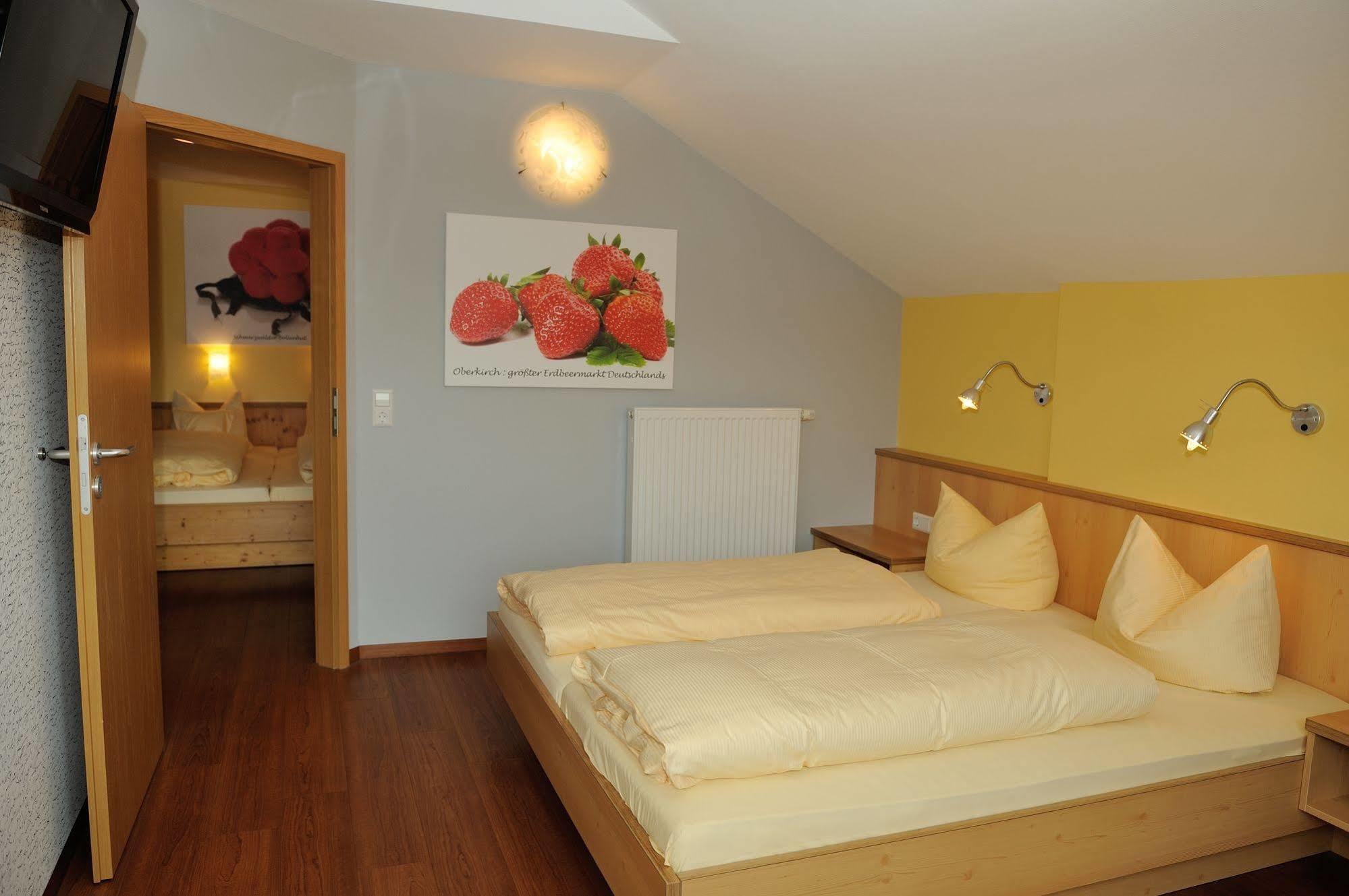 Deva Hotel Renchtalblick Oberkirch  Buitenkant foto