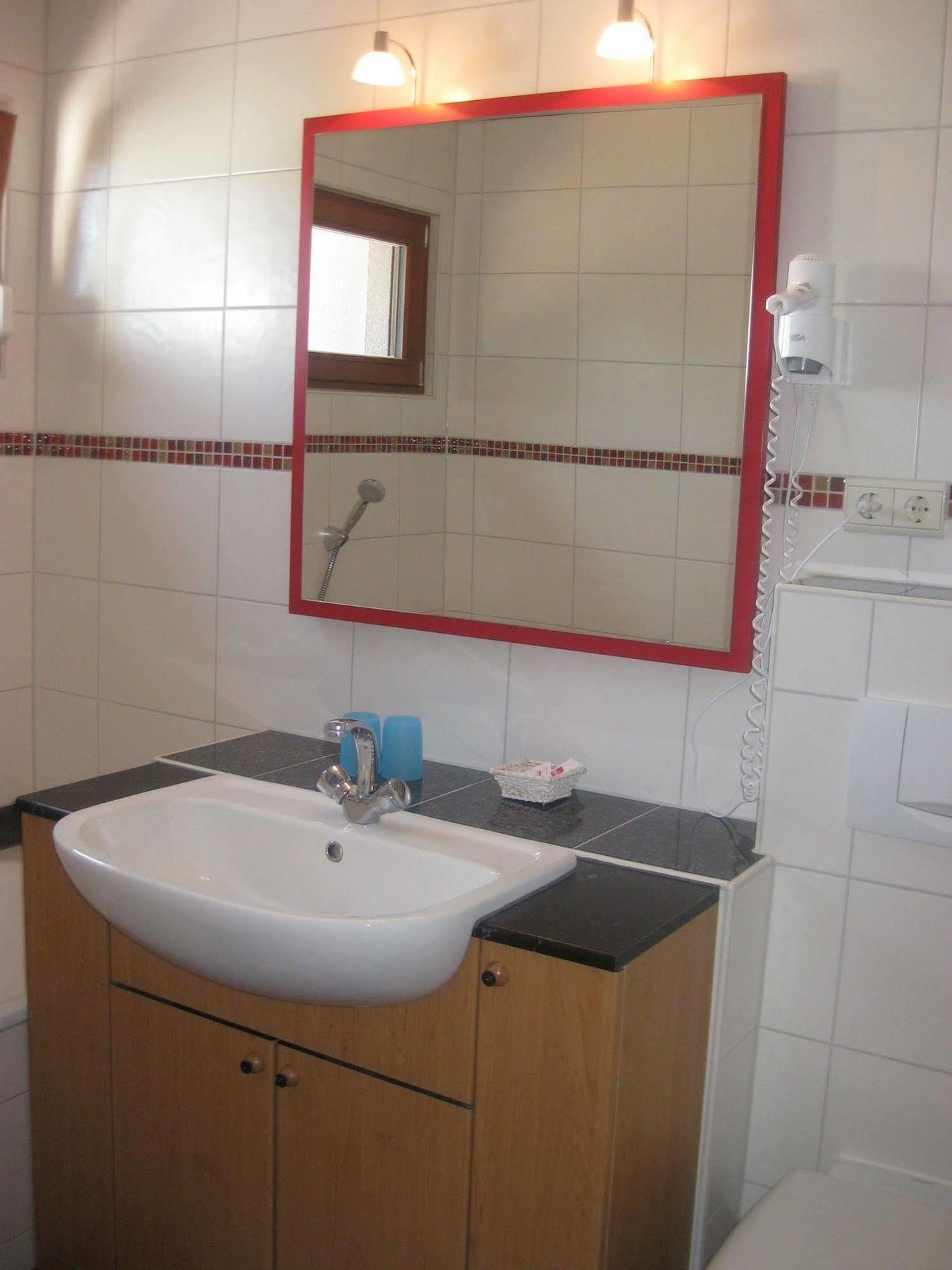 Deva Hotel Renchtalblick Oberkirch  Buitenkant foto